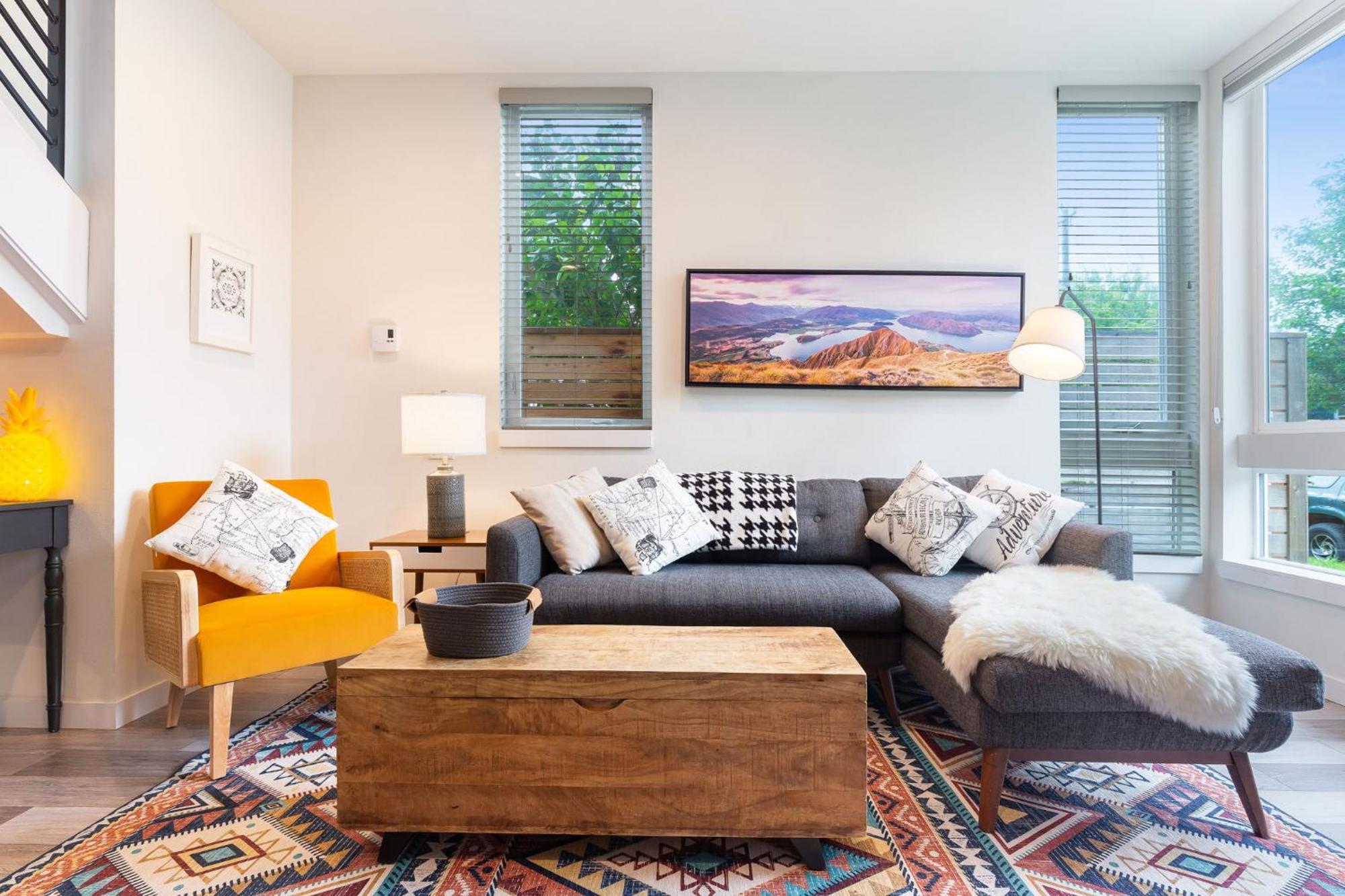 Stylish Townhouse Near Seattle Attractions Βίλα Εξωτερικό φωτογραφία