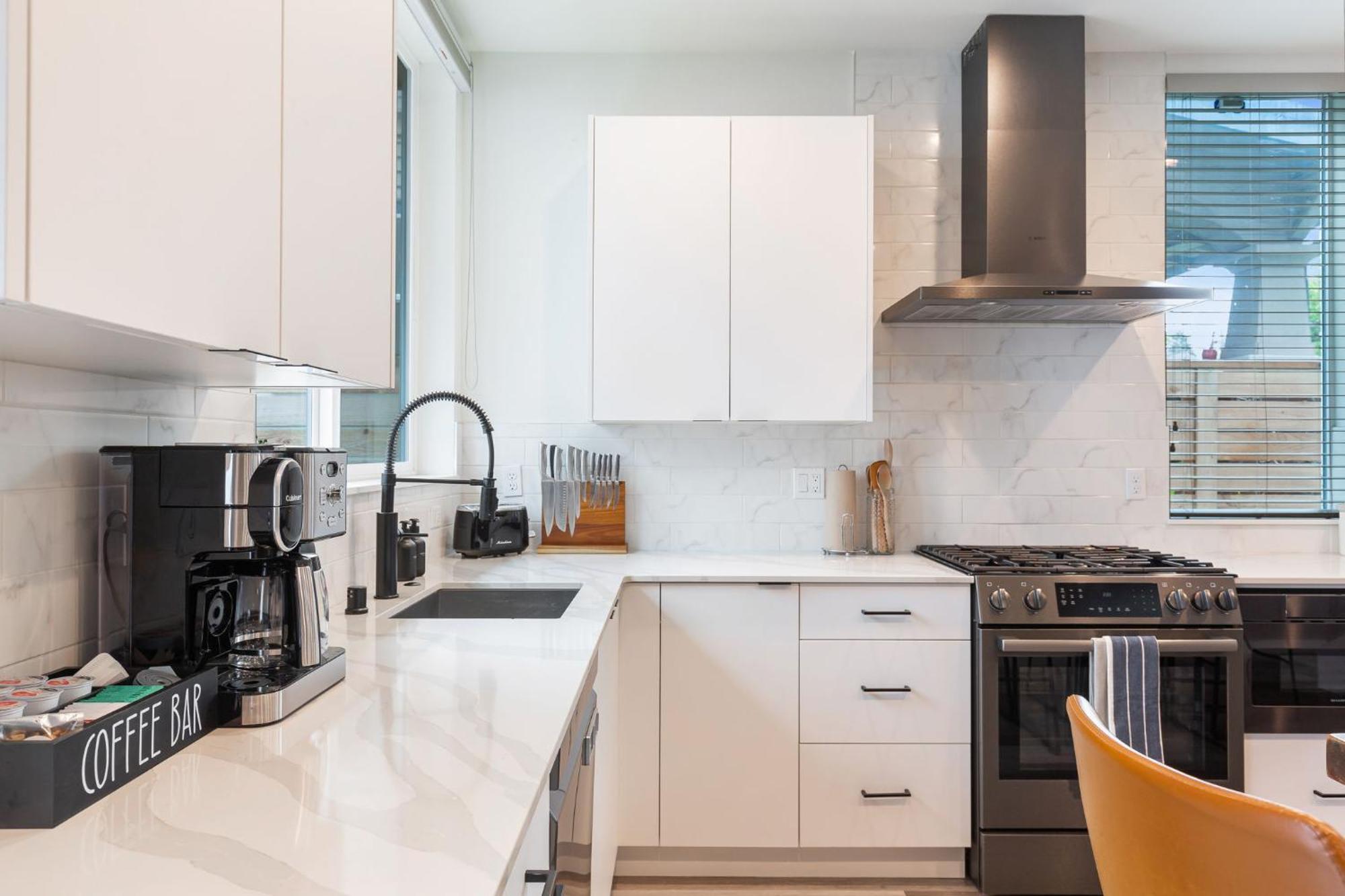 Stylish Townhouse Near Seattle Attractions Βίλα Εξωτερικό φωτογραφία