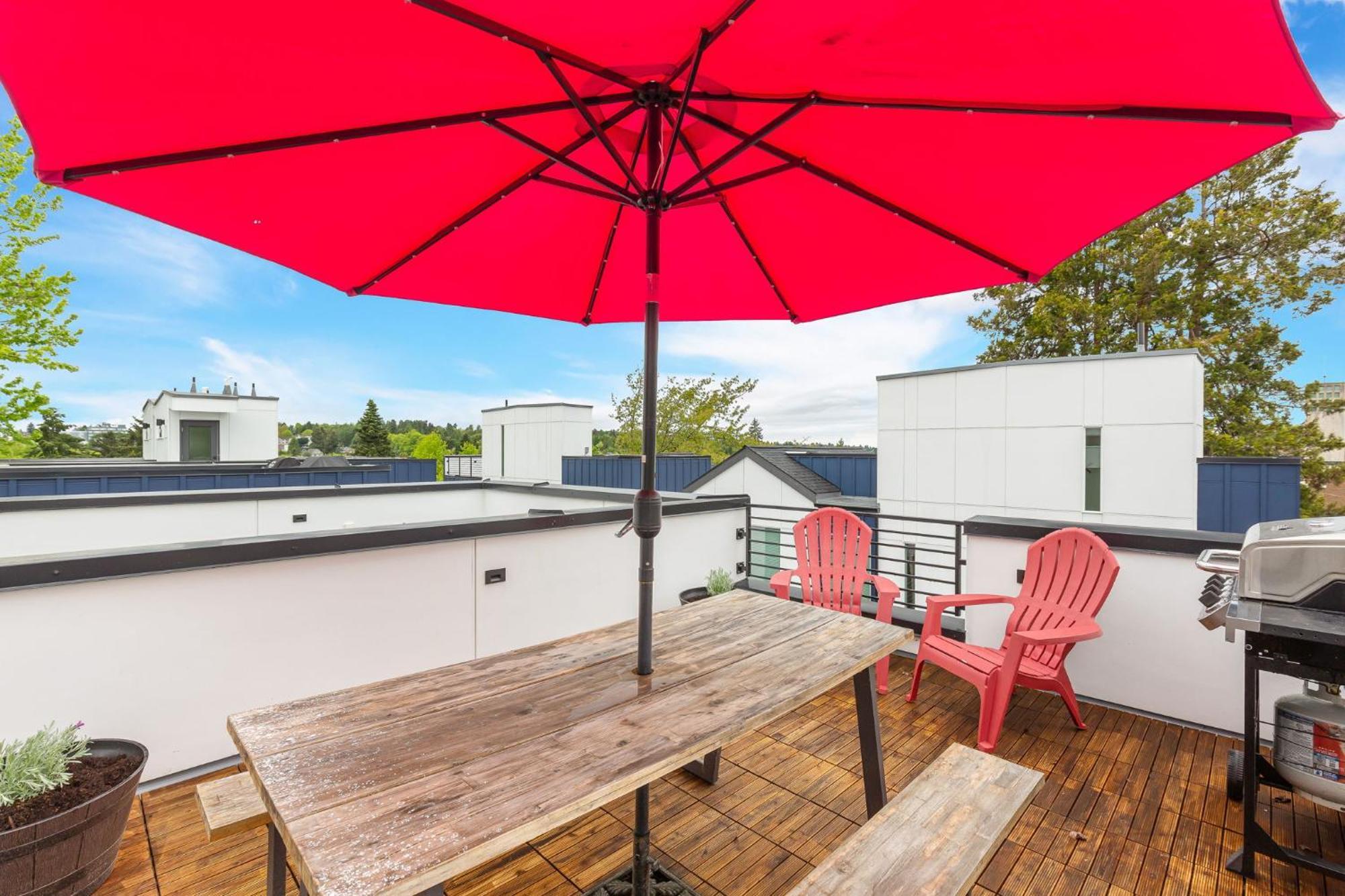 Stylish Townhouse Near Seattle Attractions Βίλα Εξωτερικό φωτογραφία