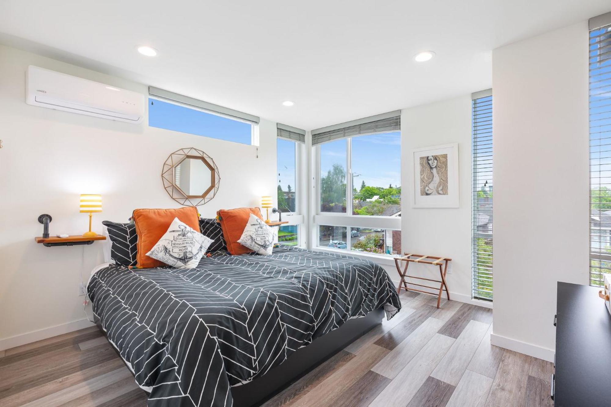Stylish Townhouse Near Seattle Attractions Βίλα Εξωτερικό φωτογραφία